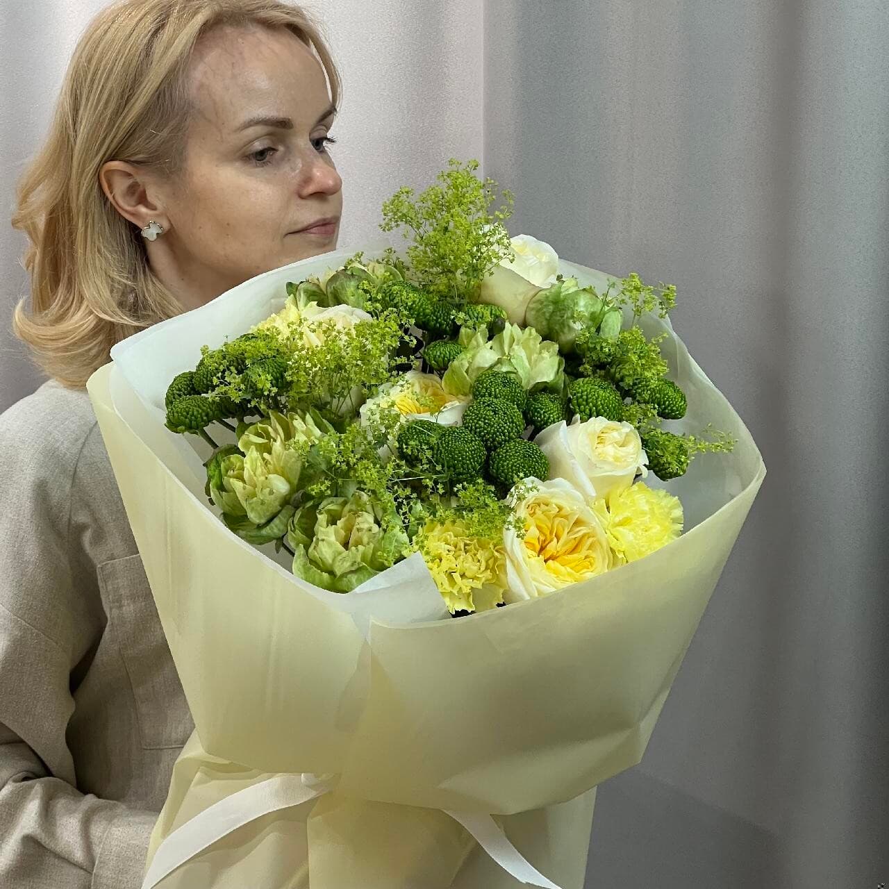 Букет с Розой и Алхимелией