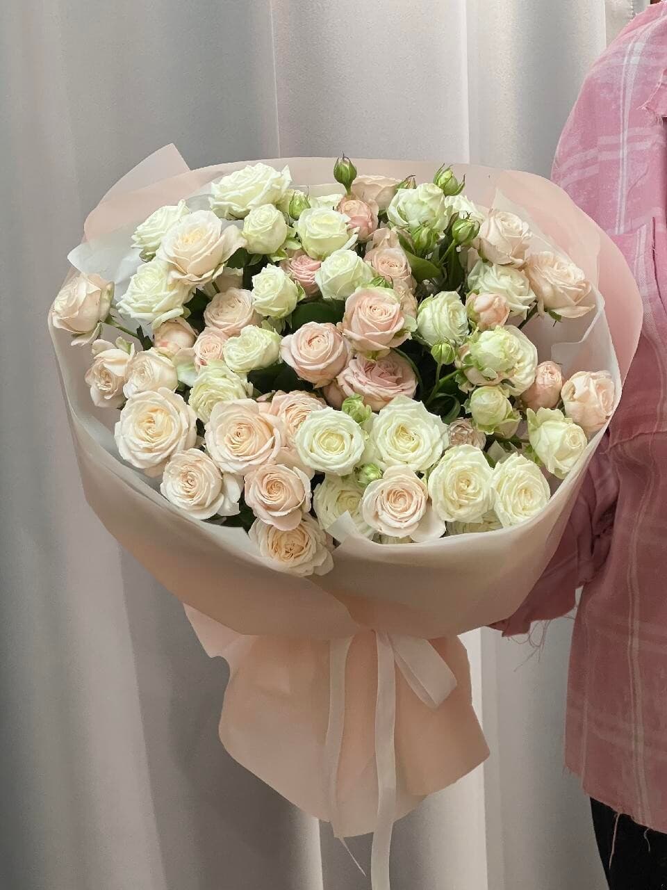 Букет Кустовых Роз